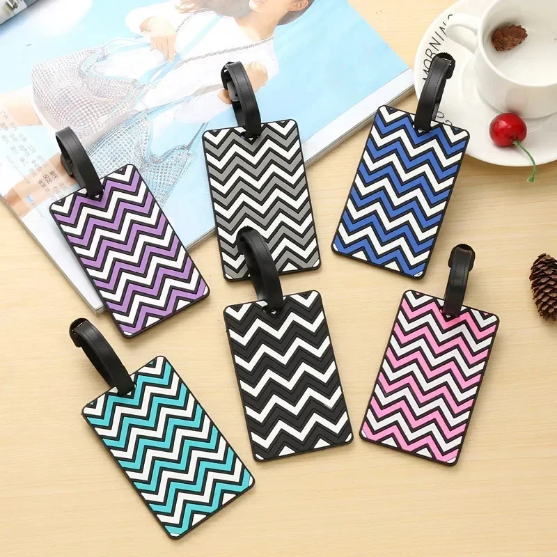 Travel Accessories International - Tag bagasi geometris untuk wanita pria