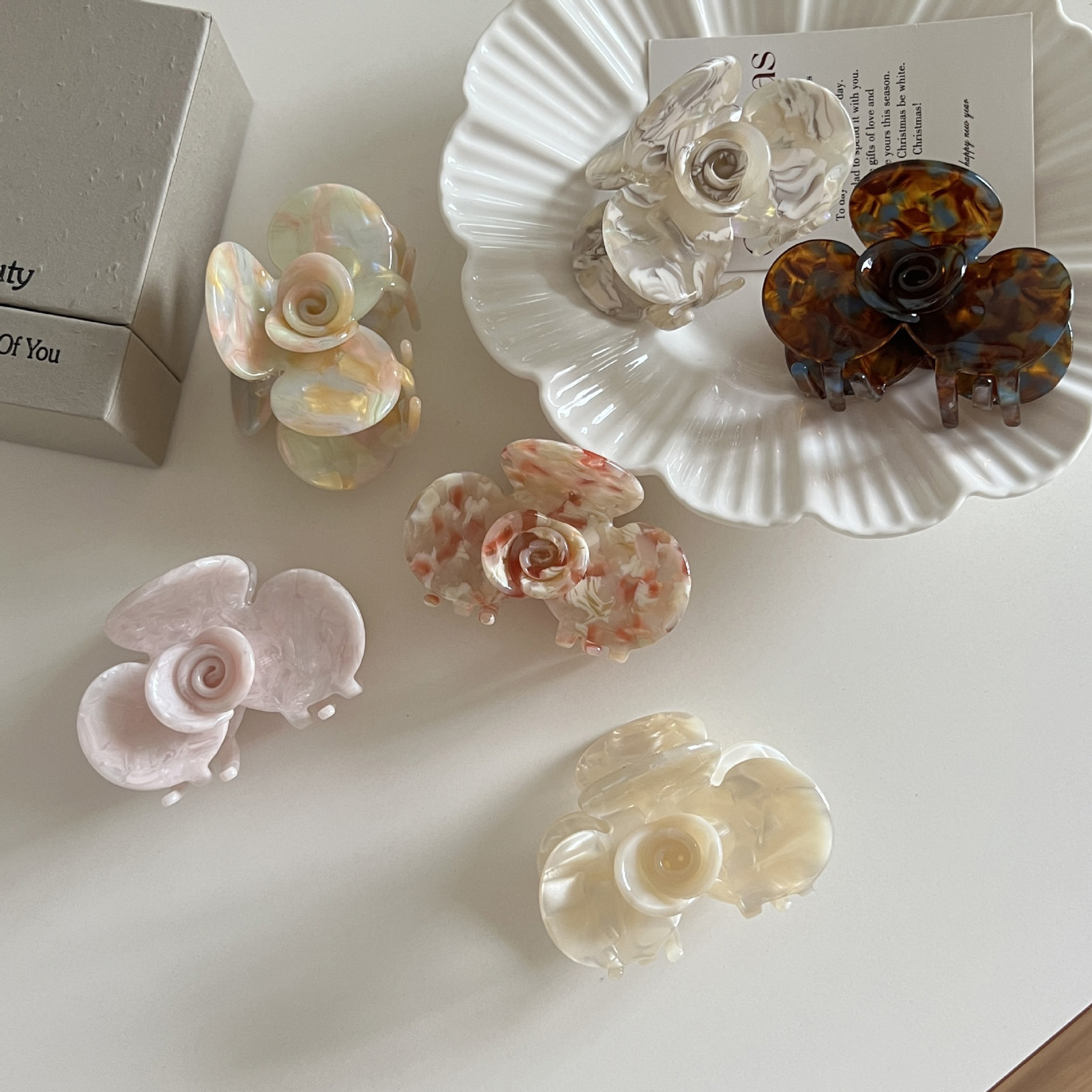 Jepit Rambut Akrilik Camellia  - Travel Accessories Girls ulasan dan harga